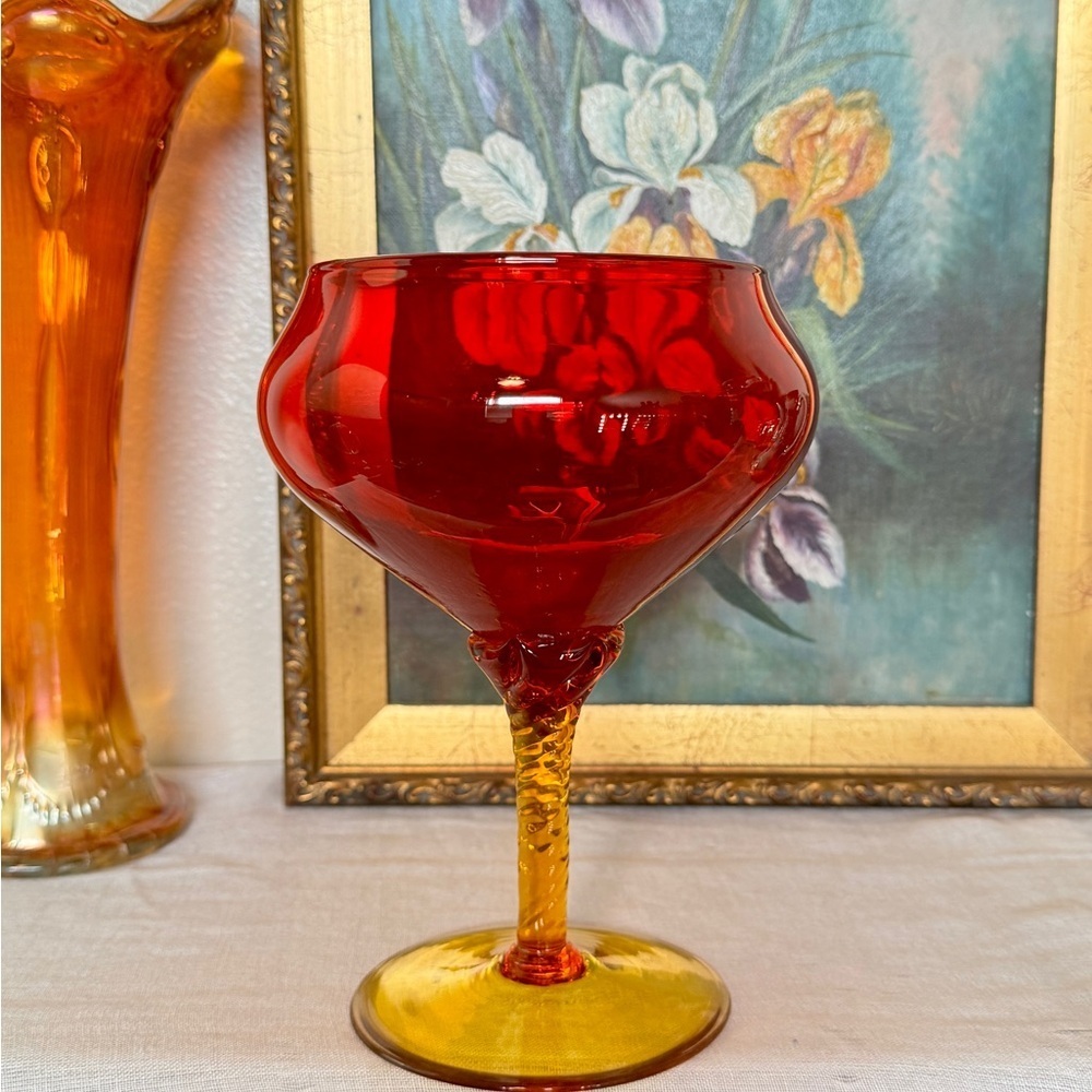 Vintage EMPOLI Amberina Twisted Stem Footed Goblet Vase